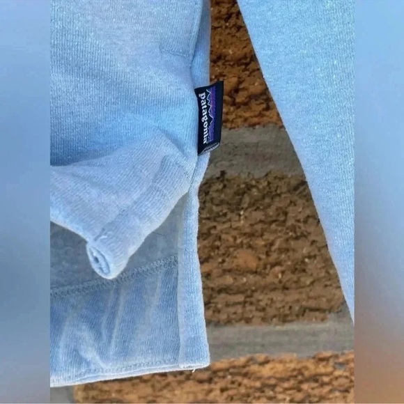 PATAGONIA Pastel P-6 Logo Uprisal
Hoodie XS - Picture 4 of 14